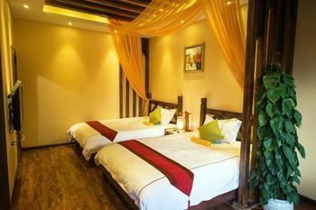 Lijiang Banshan Yunfu Boutique Hostel Lijiang (Yunnan) Exterior photo